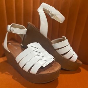 Sling-back Mark Fisher platform wedge